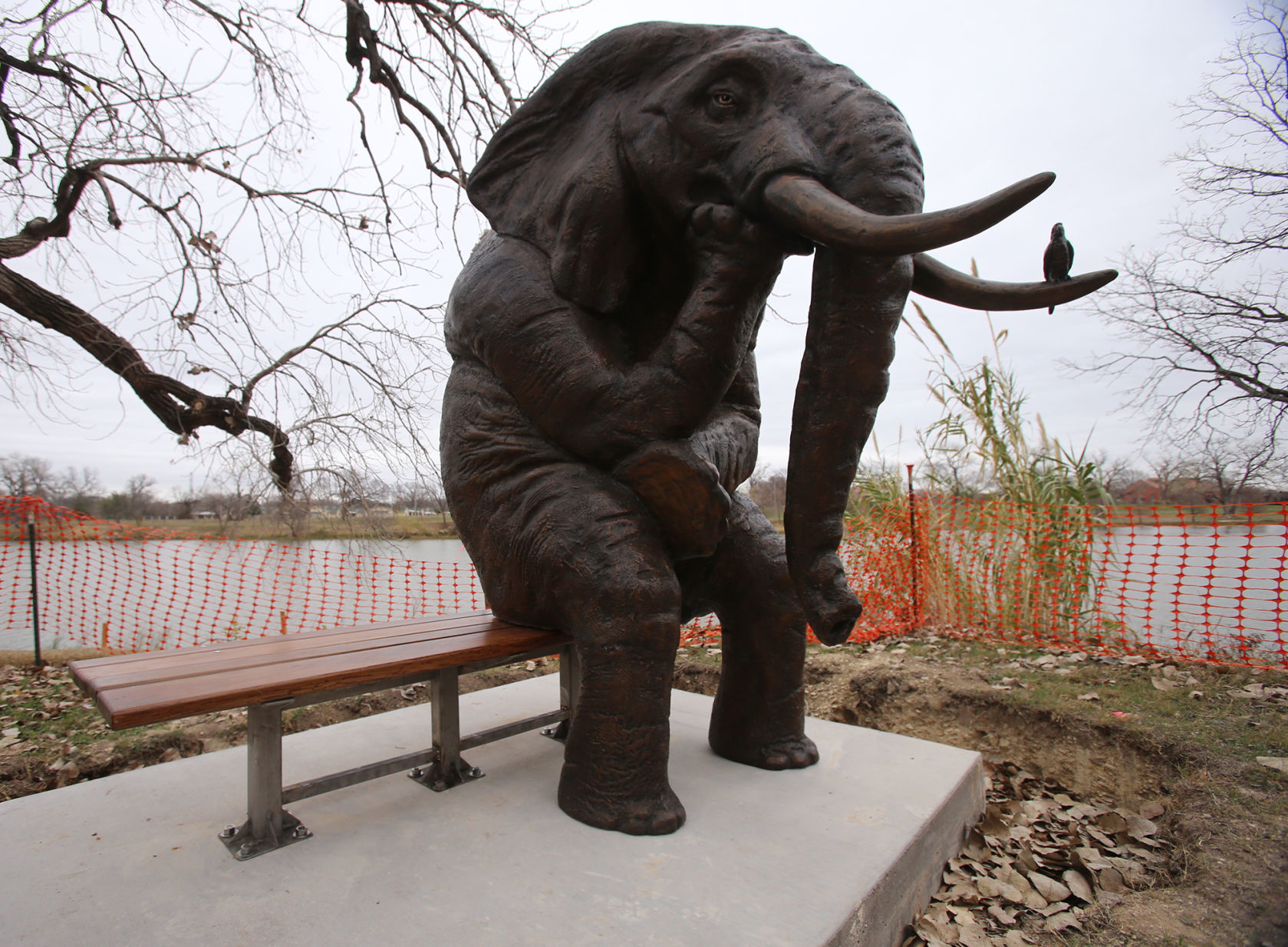 20191222_loc_zoo_sculptures_jl10
